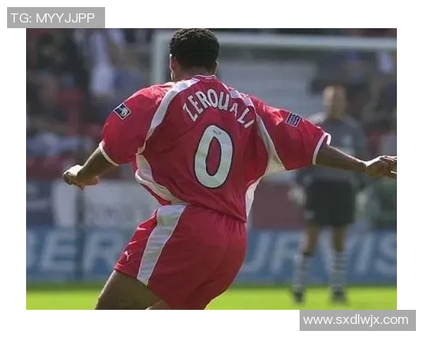 21号球衣的黑人足球明星背后的传奇故事与辉煌成就 21号球衣的黑人足球明星背后的传奇故事与辉煌成就