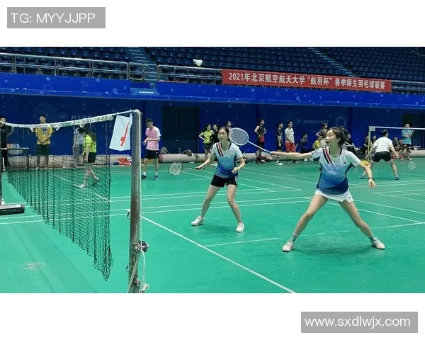 成都羽毛球队在联赛中的速度表现分析与战术探讨 成都羽毛球队在联赛中的速度表现分析与战术探讨